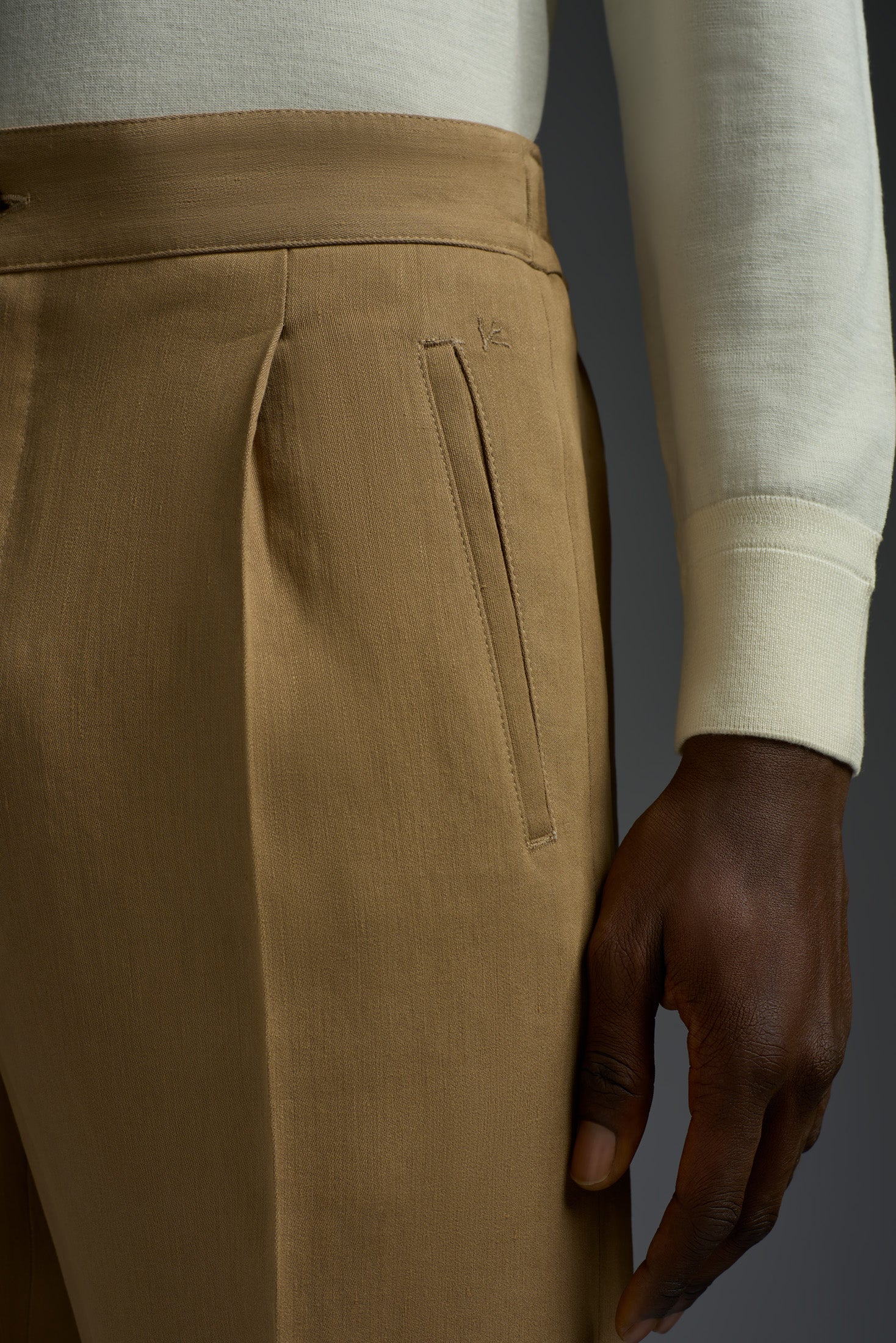Soft Touch Linen Single Pleated Comfort Pants - Image 3